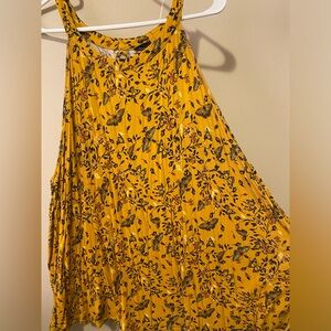 Women’s 4X yellow Torrid tank